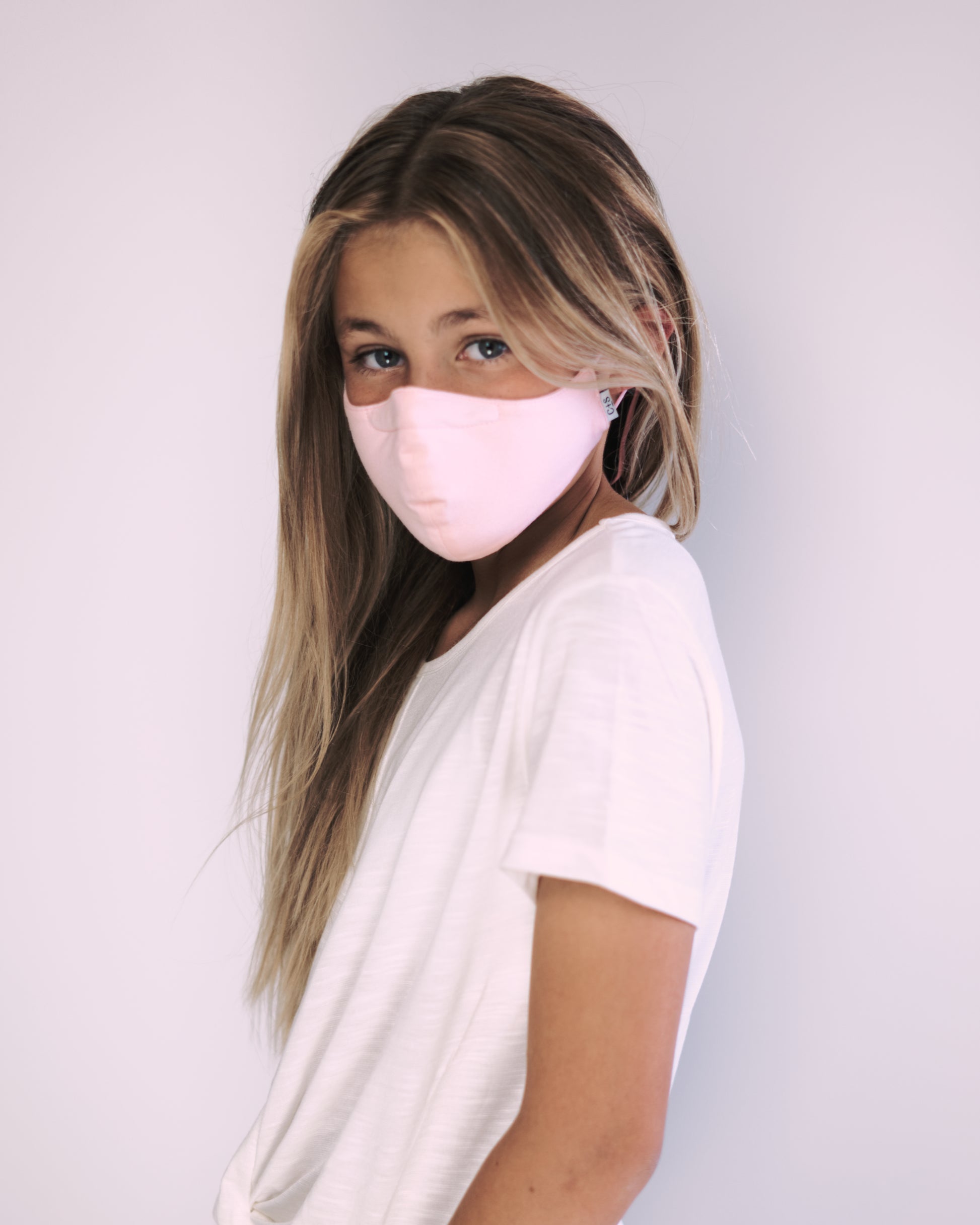 Girl with pink facemask forsale facemasksaustralia facemaskstrap SheikeStik